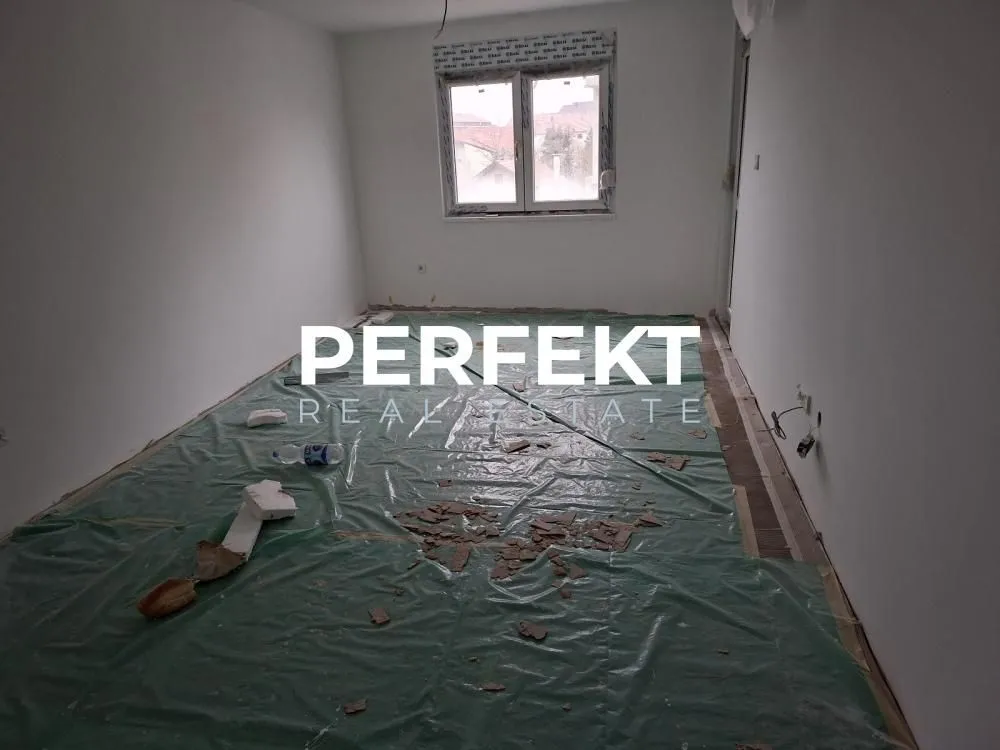 Prodaja, dvosoban stan, 47m², Centar, Pančevo