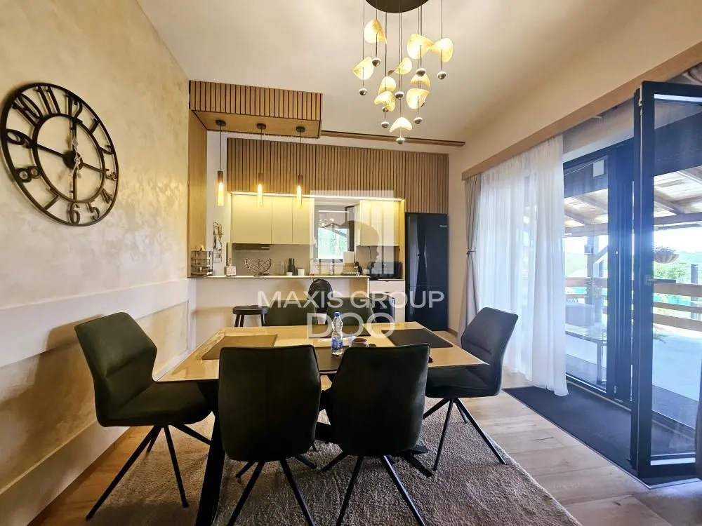 Prodaja, kuća, 173m², Mala Ivanča, Sopot