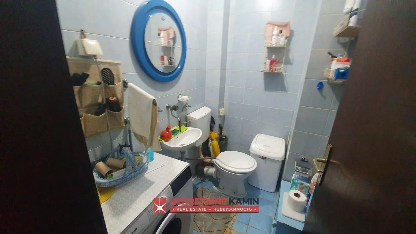 Prodaja, dvosoban stan, 64m², Centar, Bar