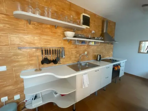 Izdavanje, dvosoban stan, 82m², Centar, Tivat - image 7