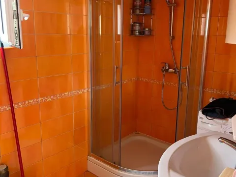 Prodaja, stan, 56m², Tivat, Crna Gora - image 5