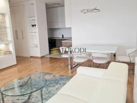 Prodaja, trosoban stan, 105m², Centar, Novi Sad - image 7