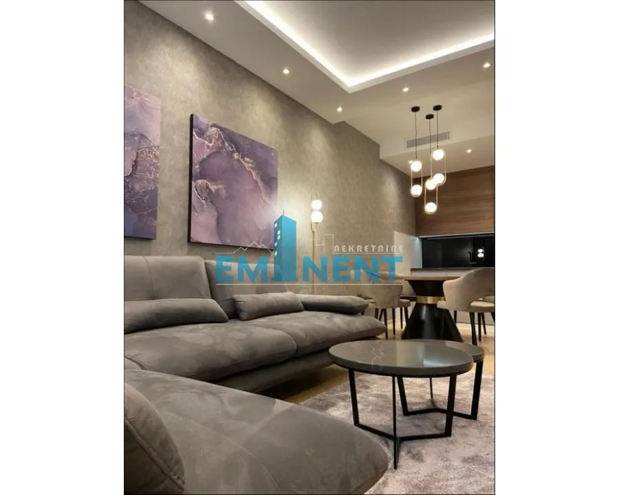 Izdavanje, dvosoban stan, 55m², Stari Grad, Beograd