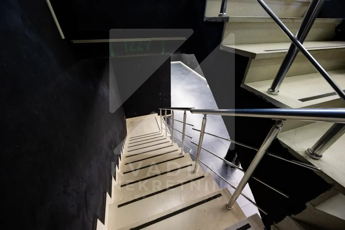 Rent, office space, 150m², Preko Morače, Podgorica