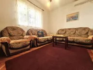 Izdavanje, dvosoban stan, 60m², Tološi, Podgorica - image 1