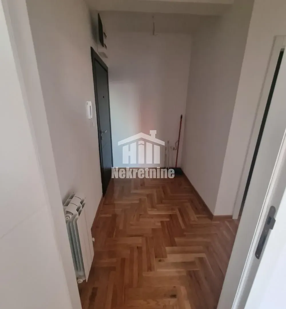 Sale, two bedroom apartment, 58m², Zemun Cara Dušana, Zemun Sve Podlokacije