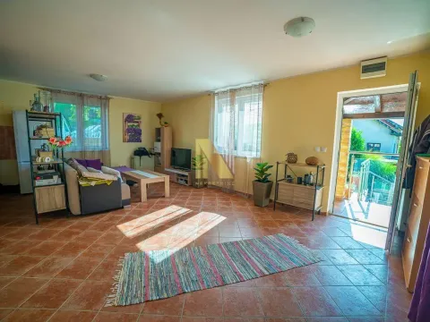 Prodaja, kuća, 140m², Beočin, Srbija - image 32