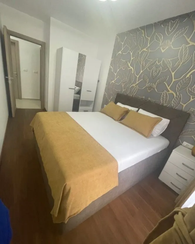 Izdavanje, dvosoban stan, 69m², Master Kvart, Podgorica