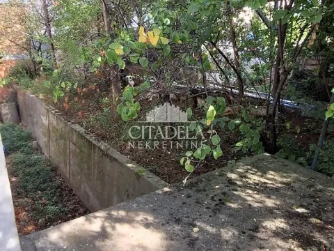 Prodaja, kuća, 400m², Kaludjerica, Grocka - image 3