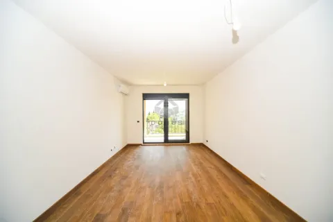 Prodaja, jednosoban stan, 54m², Zagorič, Podgorica - image 2