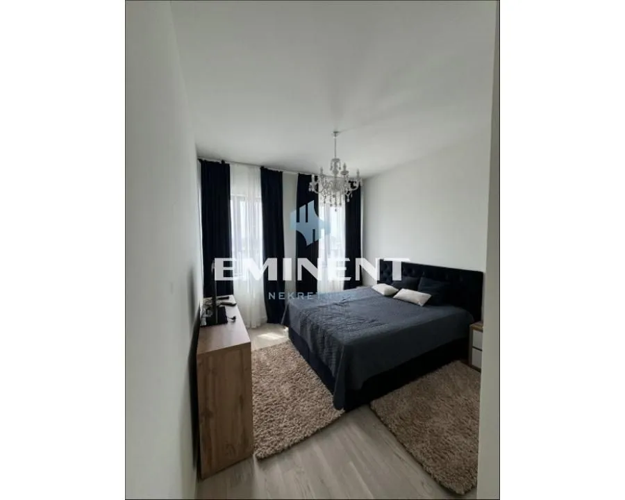 Rent, three bedroom apartment, 83m², Savski Venac, Beograd