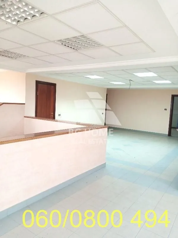 Rent, office space, 936m², Borča 1, Borča Sve Podlokacije