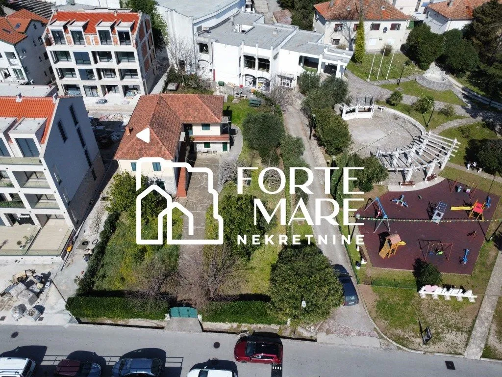Prodaja, kuća, 240m², Bijela, Herceg Novi