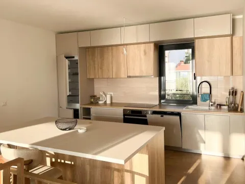 Prodaja, dvosoban stan, 141m², Sveti Stefan, Budva - image 2