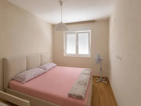 Rent, one bedroom apartment, 38m², Zabjelo, Podgorica - image 5