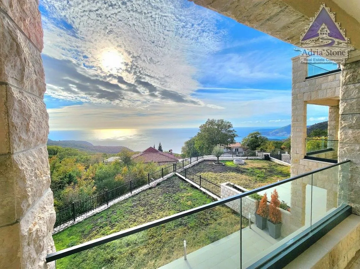 Sale, house, 201m², Kuljače, Budva