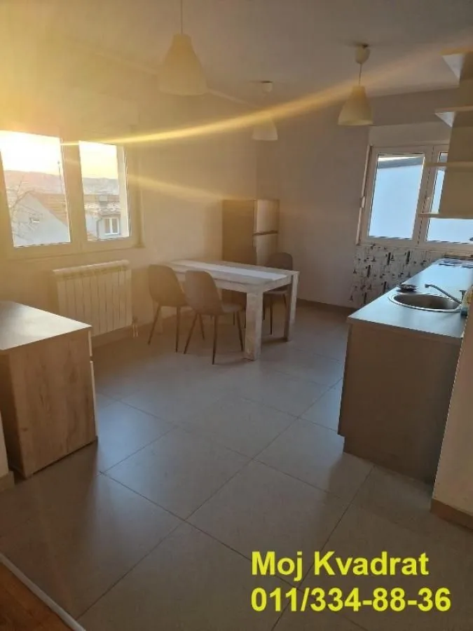 Rent, three bedroom apartment, 90m², Lekino Brdo, Voždovac Sve Podlokacije