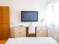 Izdavanje, jednosoban stan, 50m², Blok 9, Podgorica - image 5