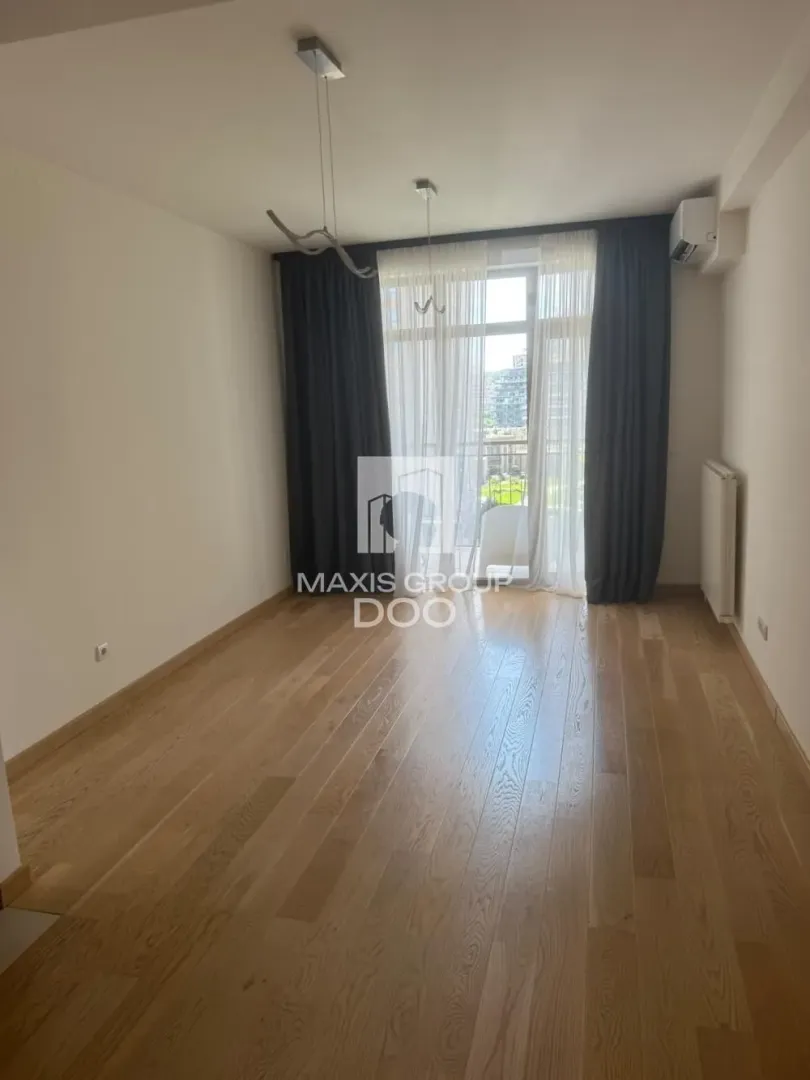 Rent, two bedroom apartment, 55m², Savski Venac, Beograd