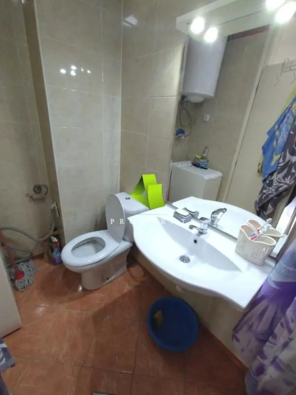 Izdavanje, dvosoban stan, 63m², Medijana, Niš