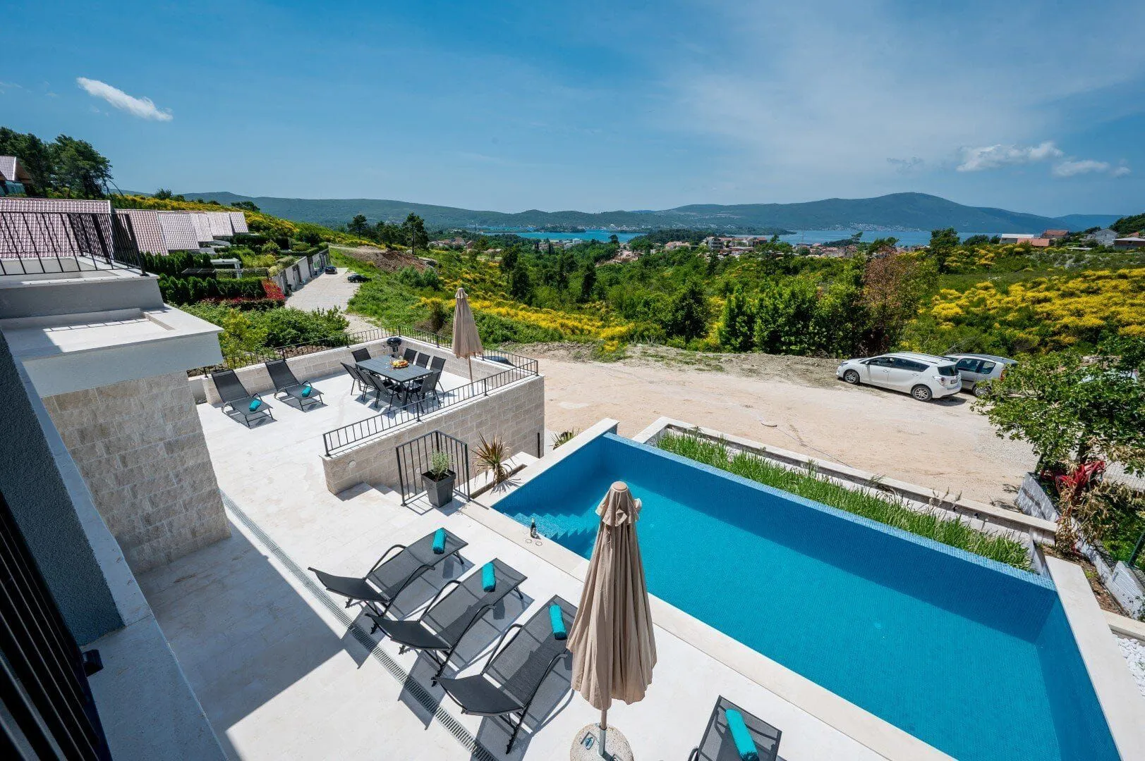Prodaja, kuća, 250m², Tivat, Crna Gora