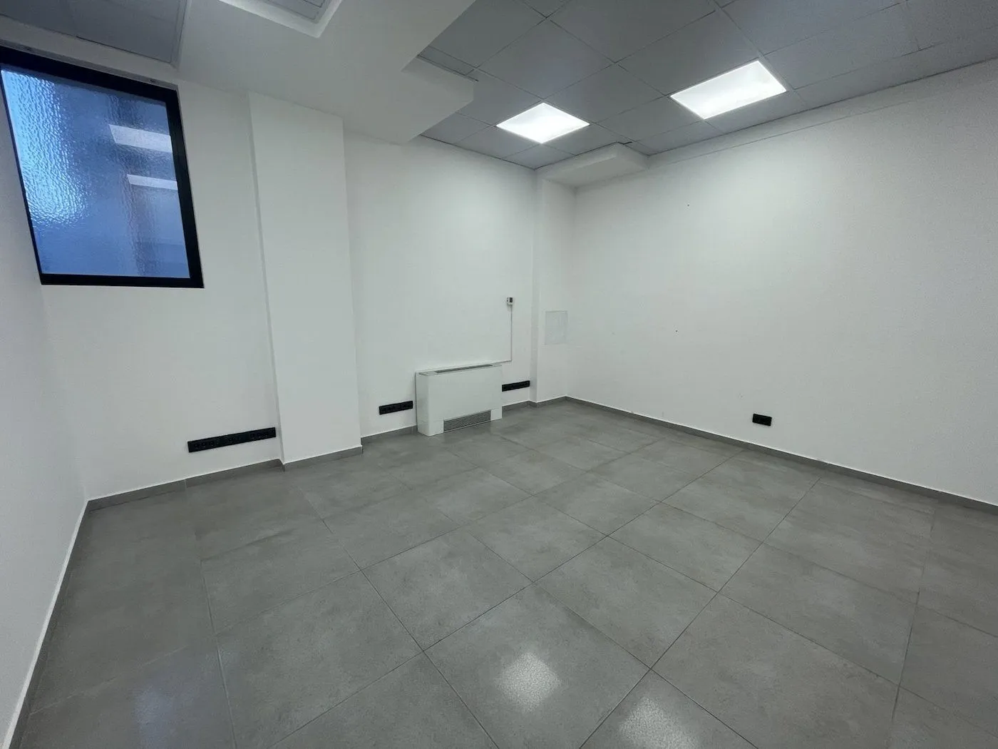 Rent, office space, 240m², Sajmište, Novi Sad