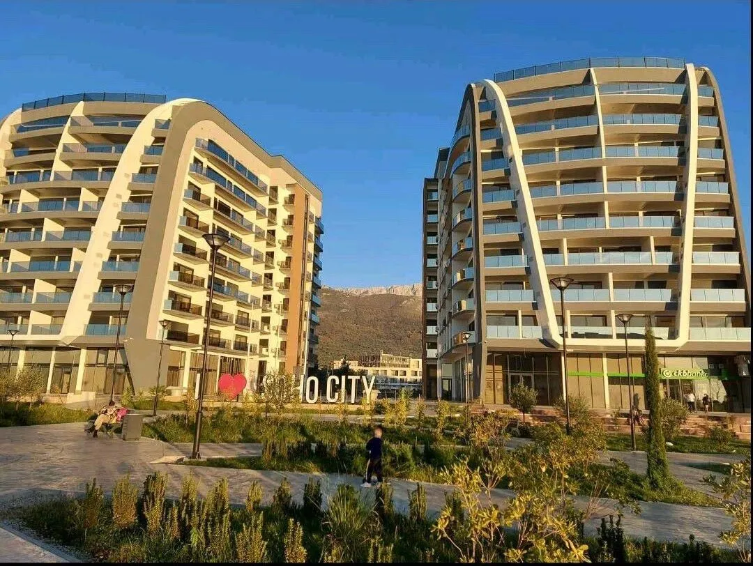 Rent, one bedroom apartment, 35m², Centar, Bar