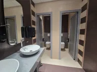 Izdavanje, poslovni prostor, 80m², Centar, Podgorica - image 12