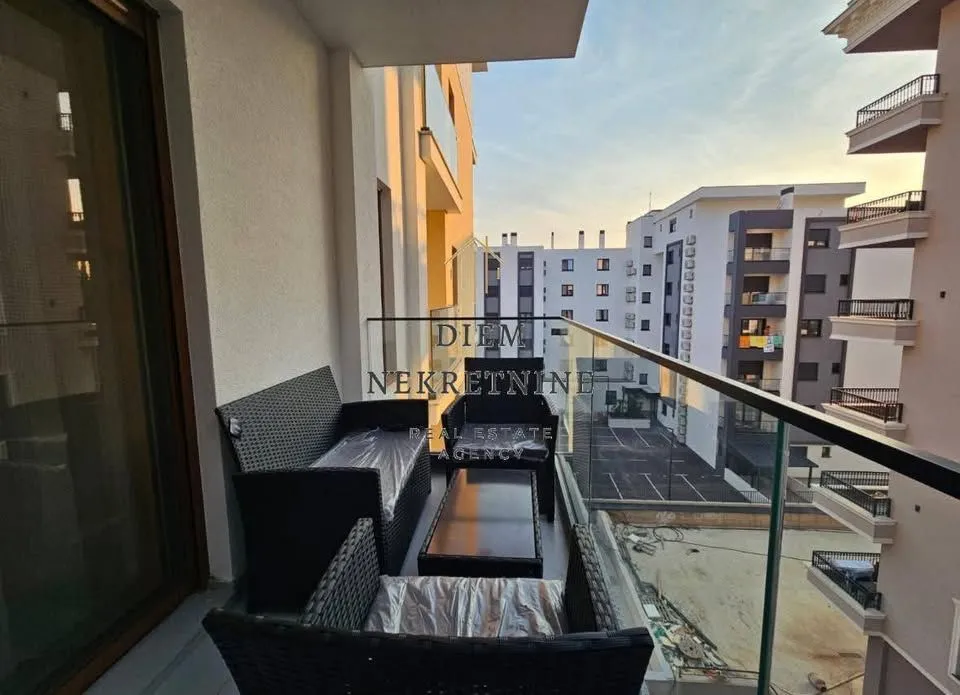 Rent, one bedroom apartment, 50m², Šušanj, Bar