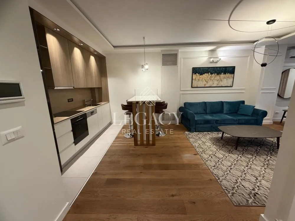 Rent, two bedroom apartment, 60m², Savski Venac, Beograd