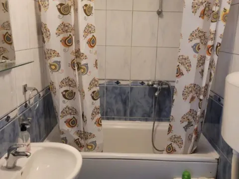 Izdavanje, jednosoban stan, 38m², Pobrežje, Podgorica - image 11