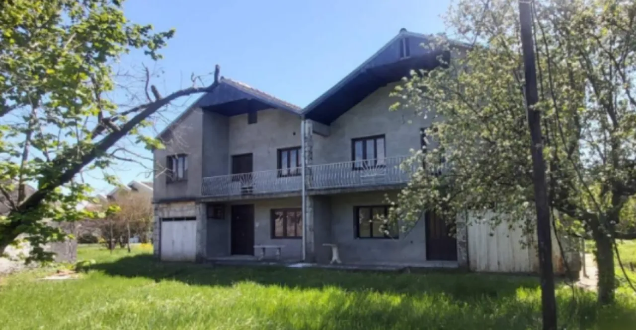 Prodaja, kuća, 360m², Danilovgrad, Crna Gora