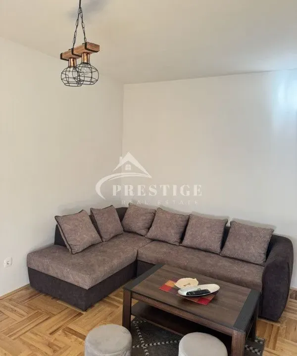 Prodaja, jednosoban stan, 41m², Stari Aerodrom, Podgorica