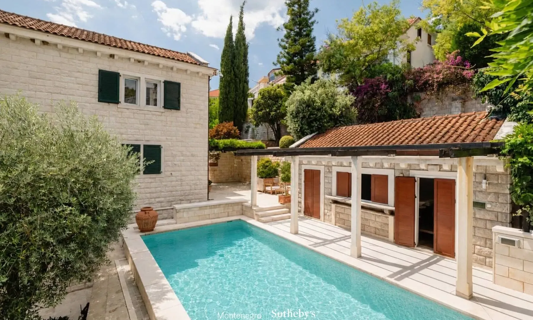 Sale, house, 233m², Savina, Herceg Novi