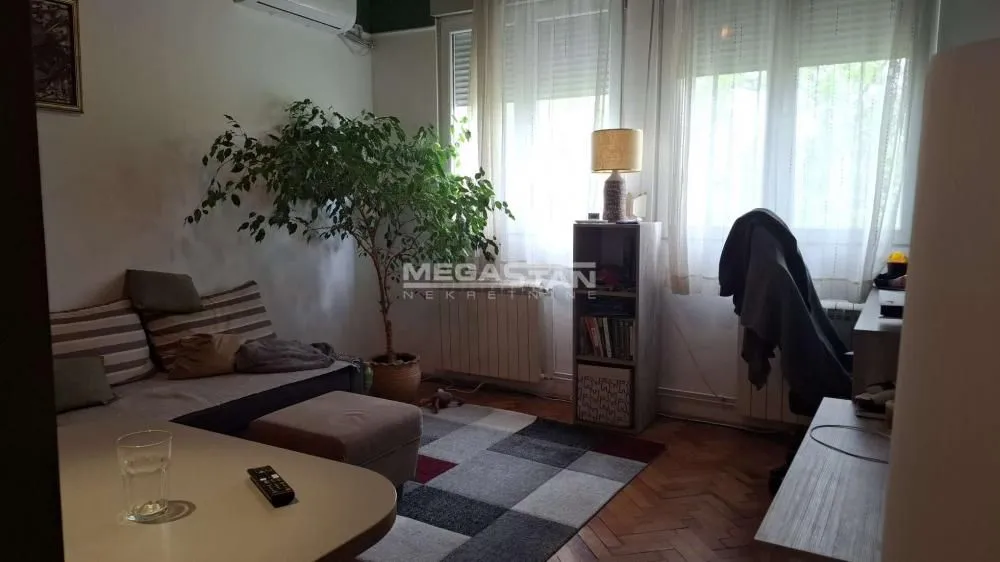 Sale, two bedroom apartment, 48m², Profesorska Kolonija, Palilula Sve Podlokacije