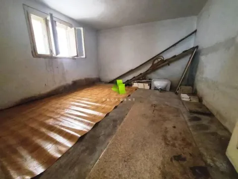 Prodaja, kuća, 140m², Crveni Krst, Niš - image 2