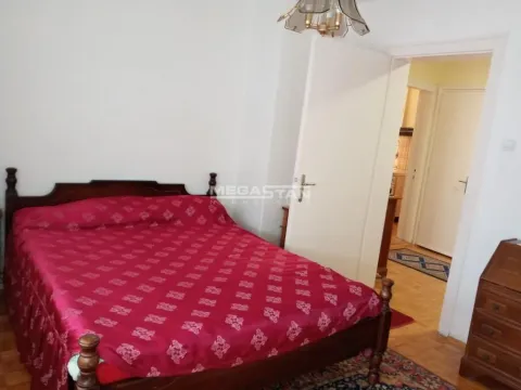 Rent, two bedroom apartment, 57m², Palilula Sve Podlokacije, Beograd - image 3
