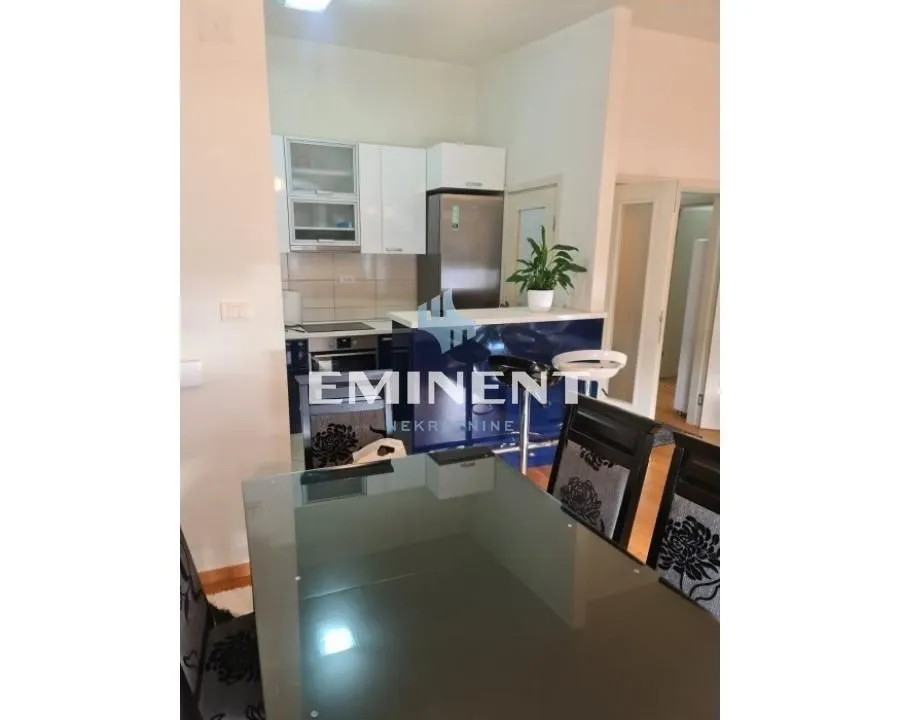 Rent, three bedroom apartment, 91m², Voždovac Sve Podlokacije, Beograd