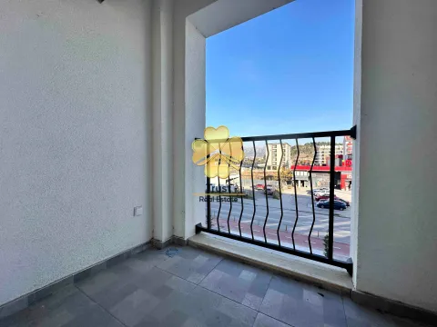 Izdavanje, trosoban stan, 101m², Zabjelo, Podgorica - image 13