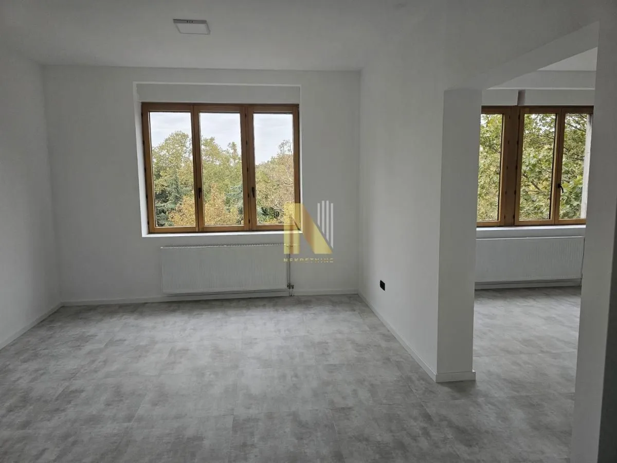Rent, four bedroom apartment, 120m², Vračar Sve Podlokacije, Beograd