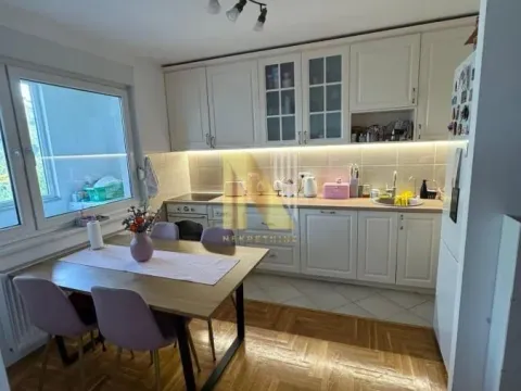 Sale, four bedroom apartment, 84m², Grbavica, Novi Sad Sve Podlokacije - image 5