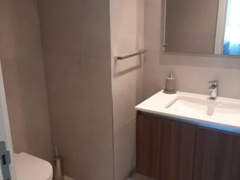 Rent, four bedroom apartment, 121m², Savski Venac, Beograd - image 9