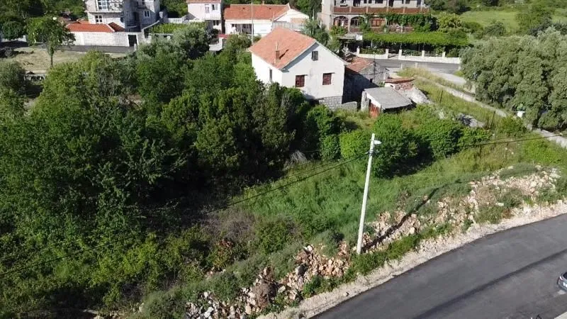 Prodaja, plac, 1200m², Tivat, Crna Gora
