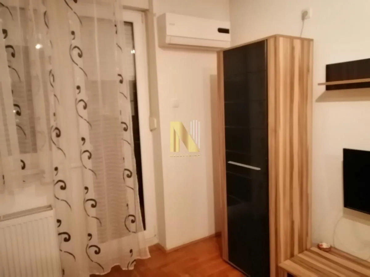 Rent, studio apartment, 25m², Podbara, Novi Sad Sve Podlokacije