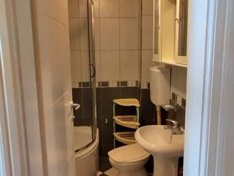 Prodaja, jednosoban stan, 50m², Zabjelo, Podgorica - image 13