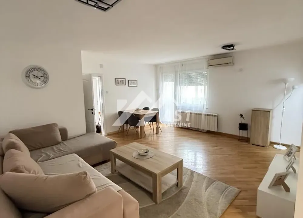 Izdavanje, trosoban stan, 70m², Nova Detelinara, Novi Sad Sve Podlokacije