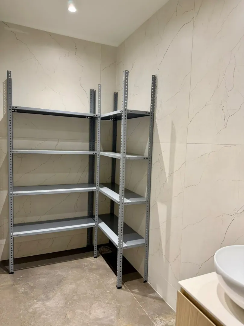 Rent, office space, 42m², Opatovo, Tivat