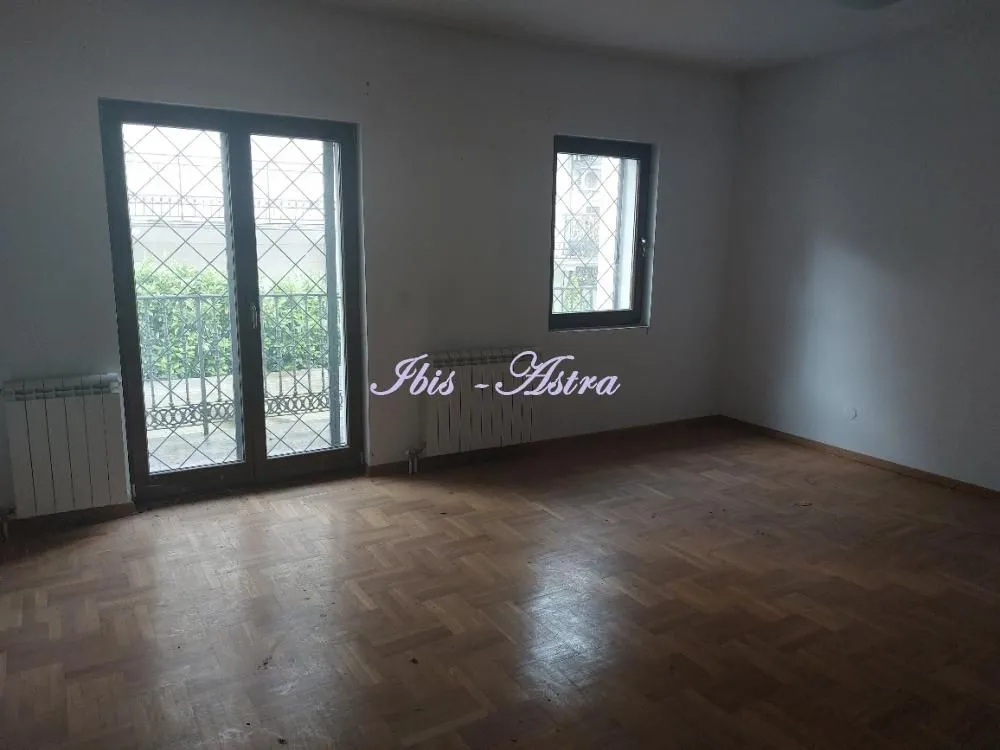 Sale, four bedroom apartment, 202m², Savski Venac, Beograd