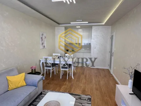 Rent, two bedroom apartment, 68m², Central Point, Podgorica - image 4