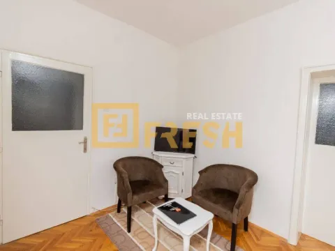 Izdavanje, jednosoban stan, 70m², Centar, Podgorica - image 10